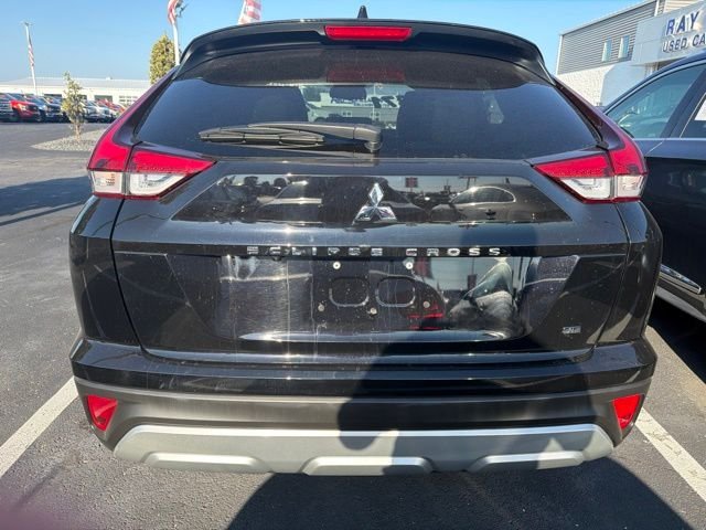 Used 2026 Black Mitsubishi SE image 3