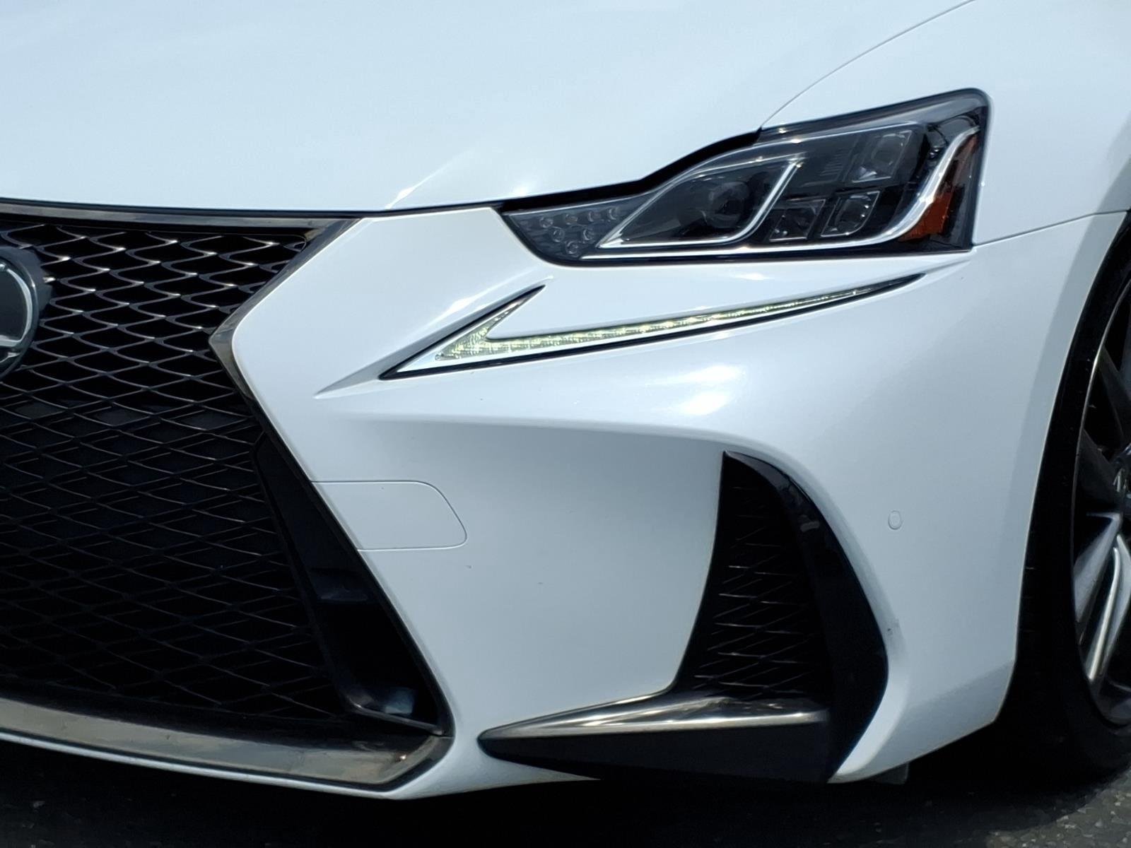 Used 2019 Ultra White Lexus IS 350 F SPORT image 16
