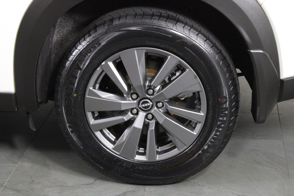 2024 Nissan Pathfinder S - Photo 14