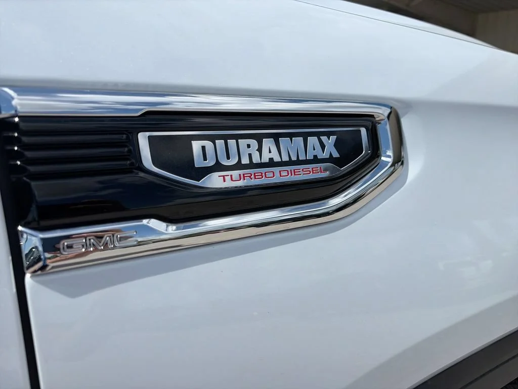 New 2026 Glacier White Tricoat GMC Denali image 36