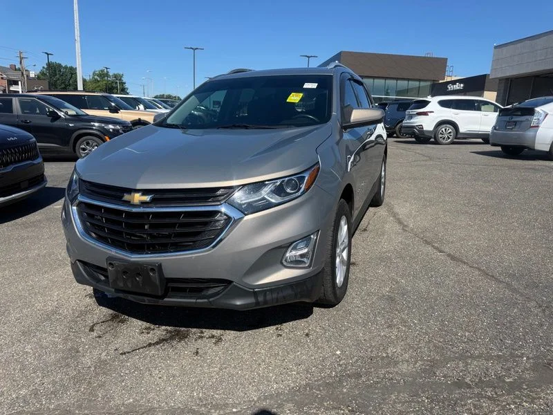 Used 2018 Gray Chevrolet LT image 3