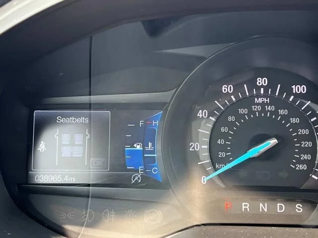 Used 2022 Silver Ford SEL image 21