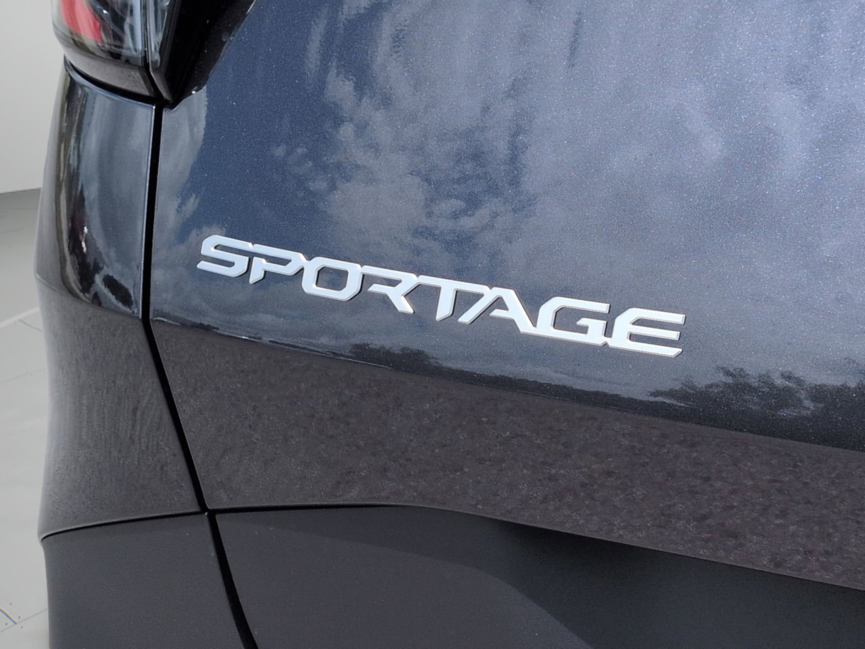 New 2026 Panthera Metal Gray Kia EX image 28