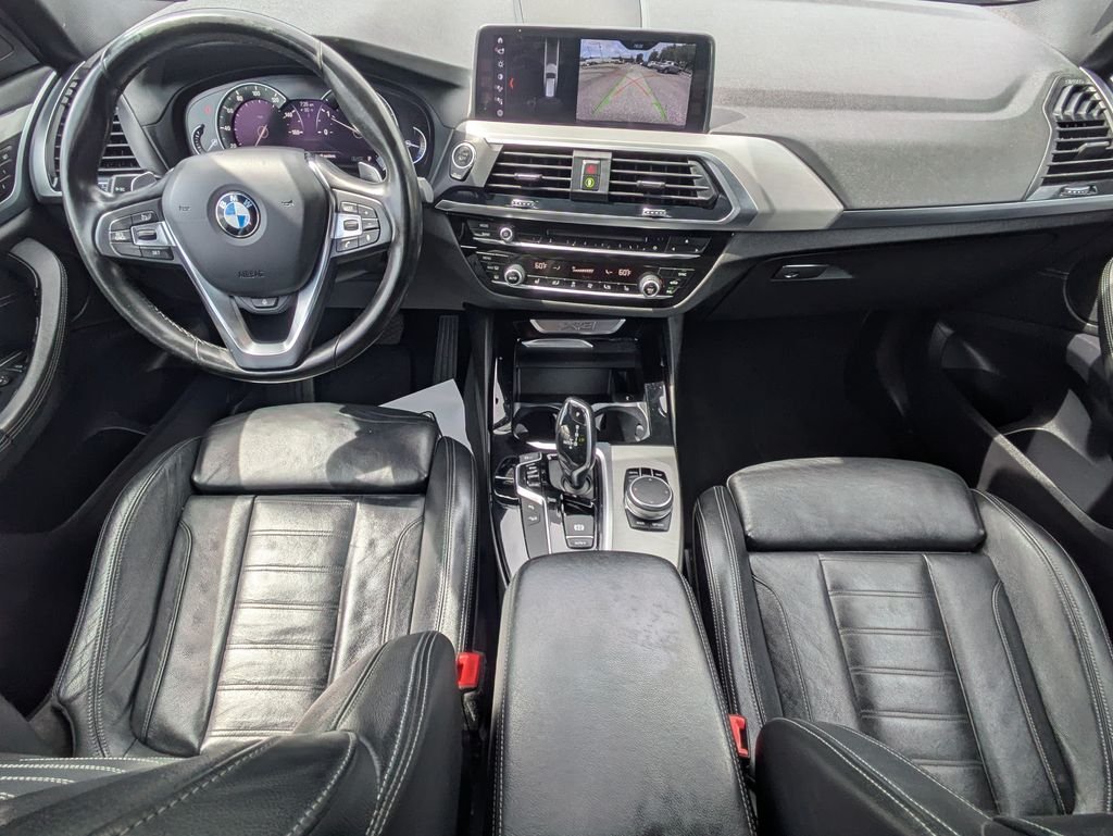 Used 2018 Black BMW xDrive30i image 13
