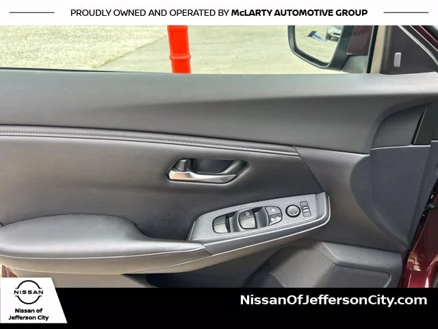 Used 2020 Red Nissan SV image 19