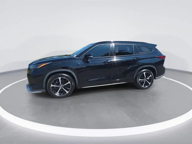 Used 2021 Black Toyota XSE image 4