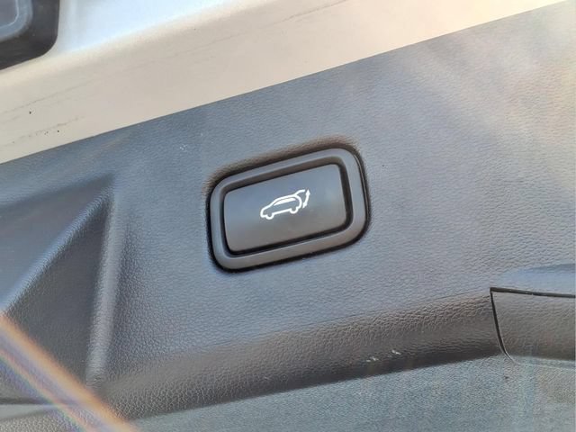 Used 2024  Hyundai SEL image 23