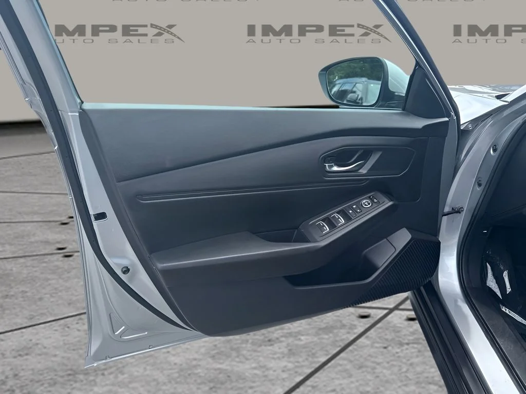 Used 2023 Silver Honda EX image 16