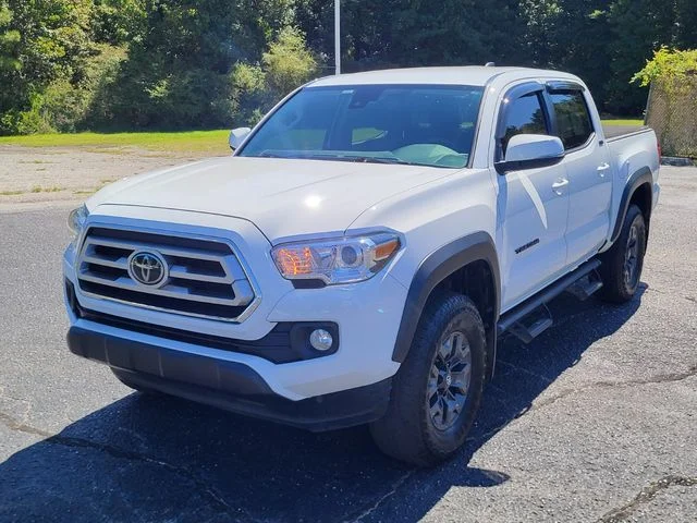 Used 2021 White Toyota SR5 image 6