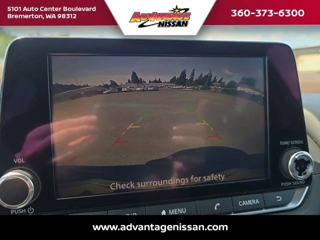 Used 2021 Super Black Nissan S image 21