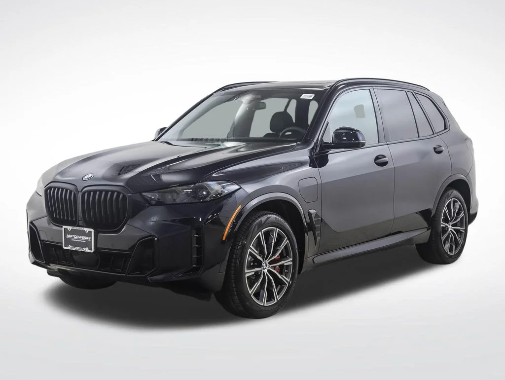 2026 BMW X5 xDrive50e's photo