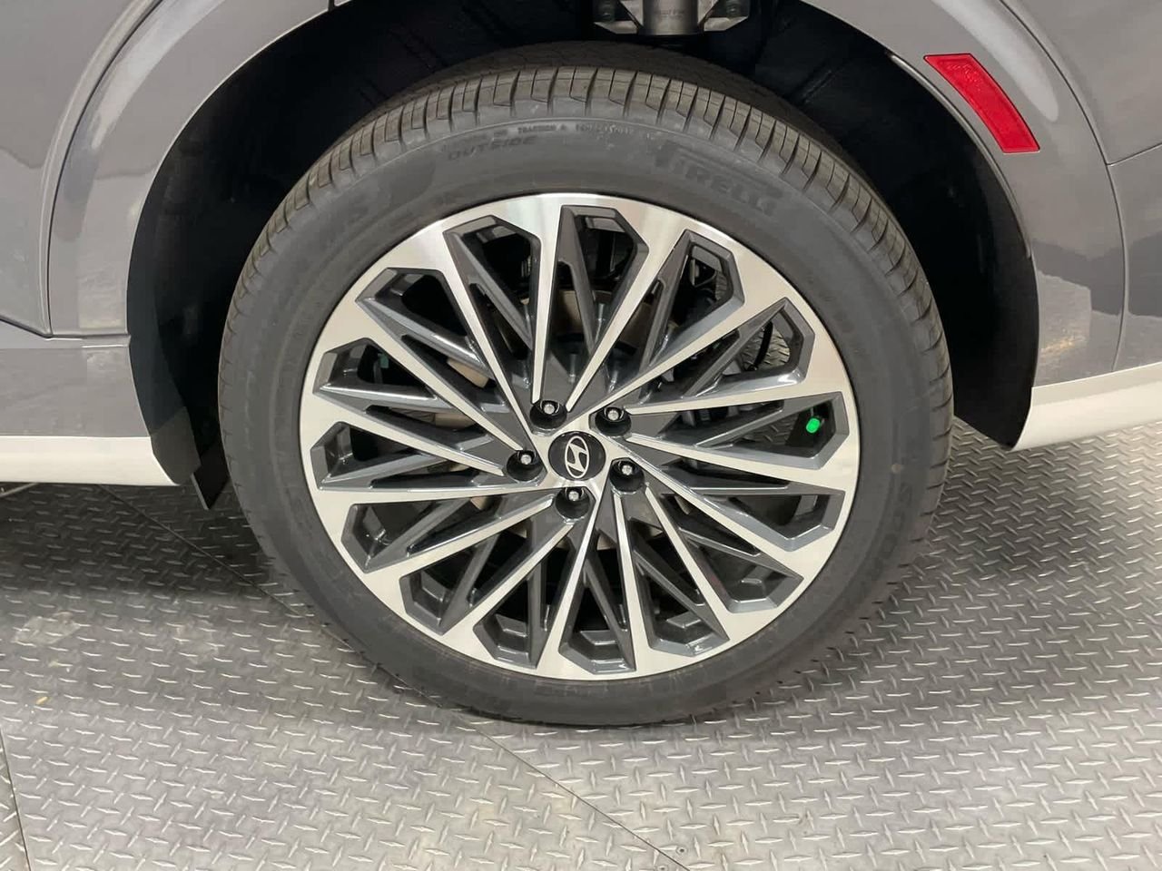 New 2026 Ecotronic Gray Pearl Hyundai Calligraphy AWD image 16