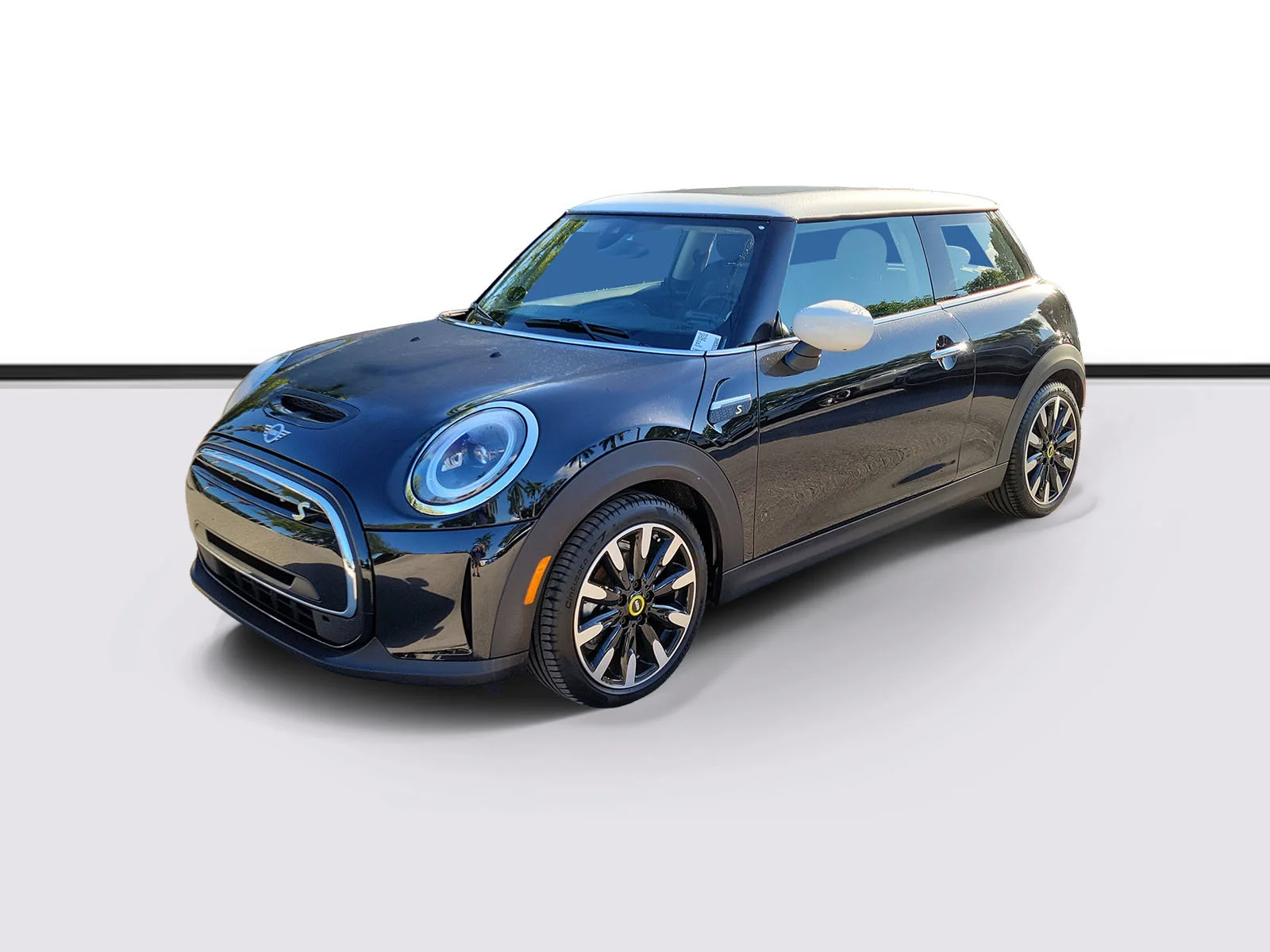 Certified 2024 MINI Hardtop 2 Door SE with VIN WMW13DJ03R2V83860 for sale in Coconut Creek, FL