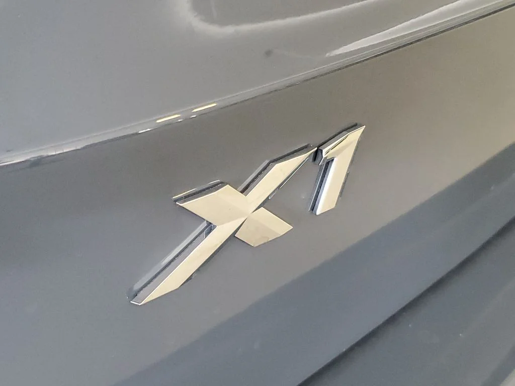 New 2026 Gray BMW xDrive28i image 6
