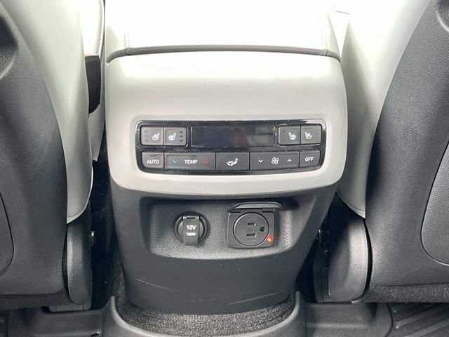 Certified Used 2023 Black Hyundai SEL image 18