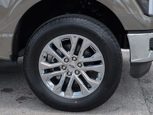 New 2026 Marsh Gray Ford Lariat® image 11