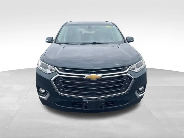 Used 2020 GRAPHITE METALLIC Chevrolet LT Cloth image 8