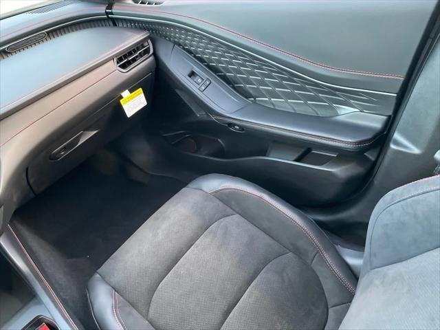 2026 Dodge Charger Daytona Scat Pack - Photo 17