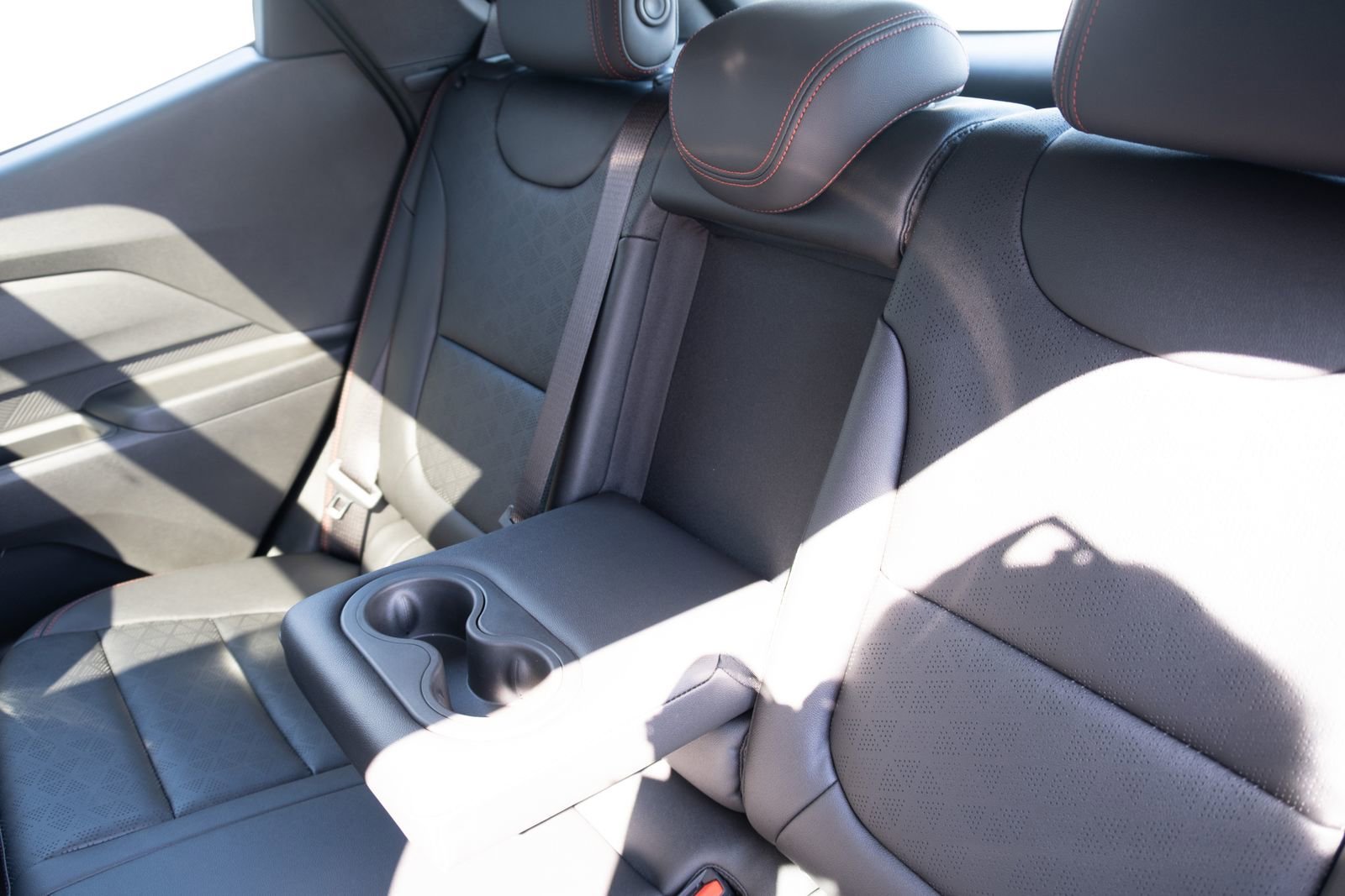 2027 Chevrolet Bolt RS - Photo 17