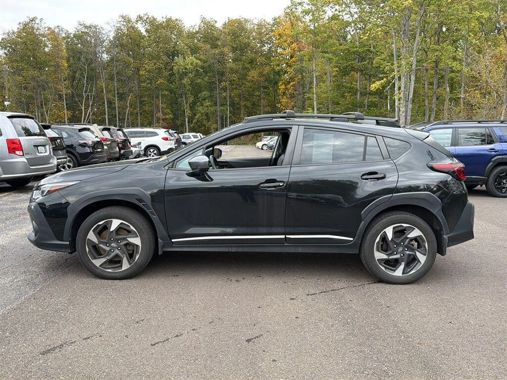 Used 2024 Crystal Black Silica Subaru Limited image 11