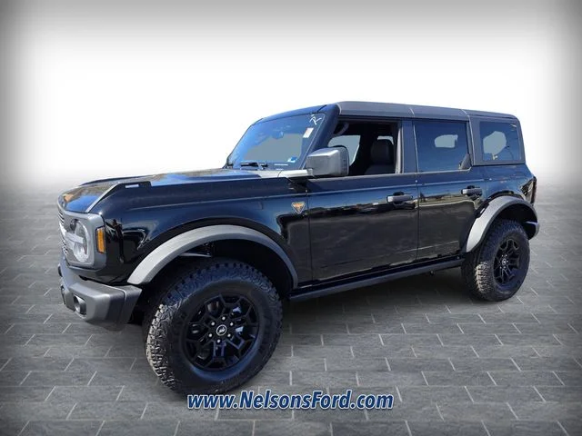 New 2026 Shadow Black Ford Badlands® image 3