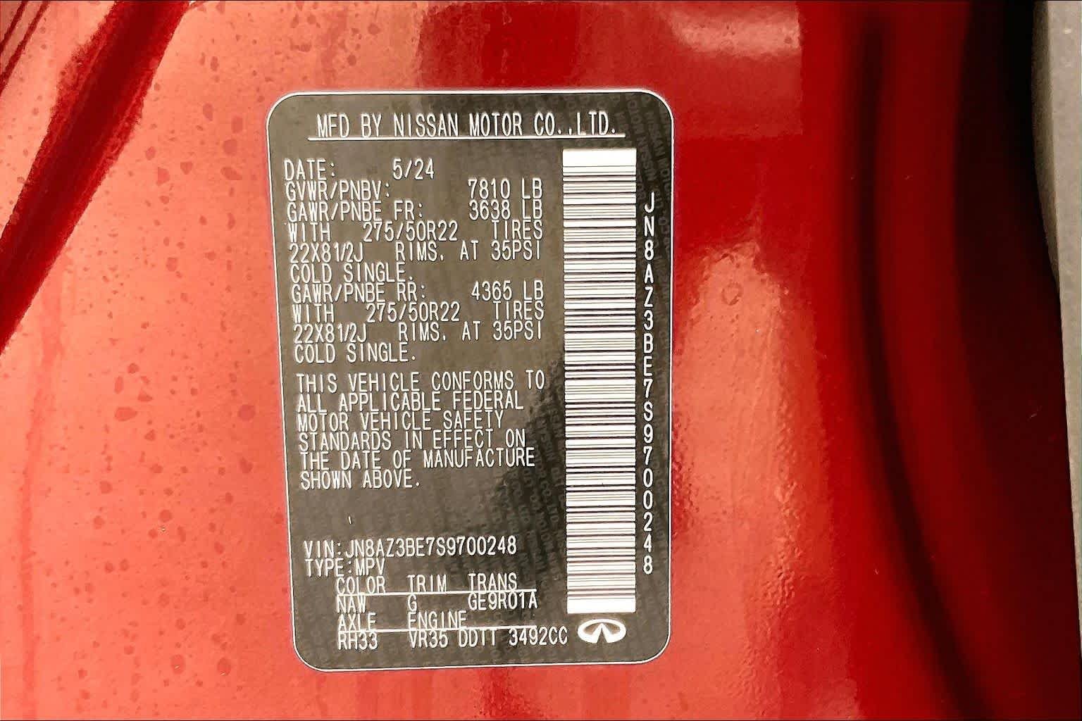 Certified Used 2025 Coulis Red INFINITI LUXE image 32