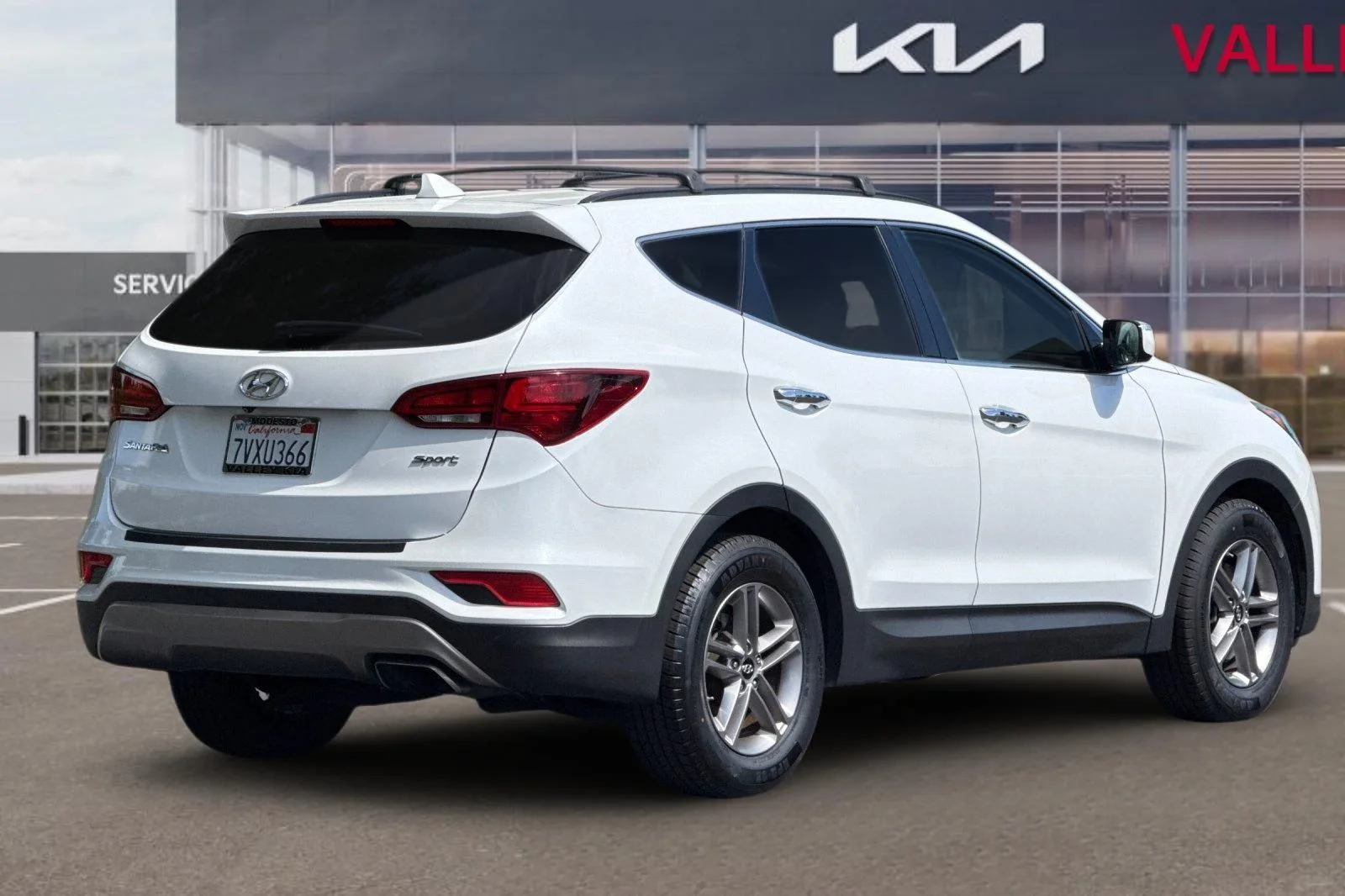 Used 2017 Frost White Hyundai 2.4 Base image 4