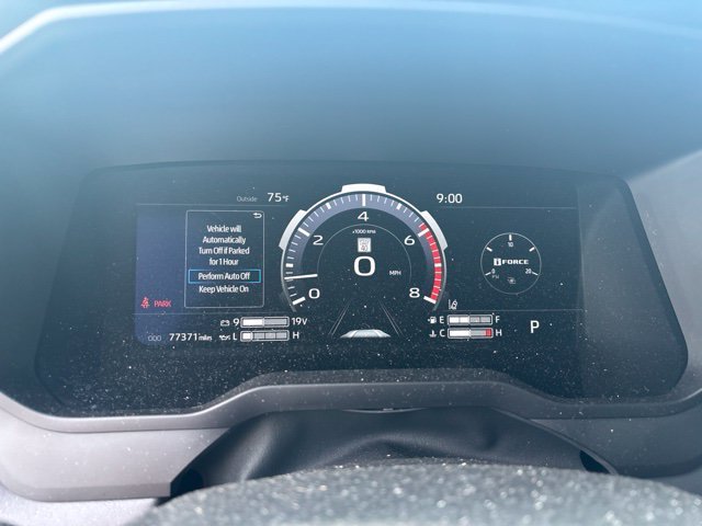 Used 2022 Gray Toyota Platinum image 9