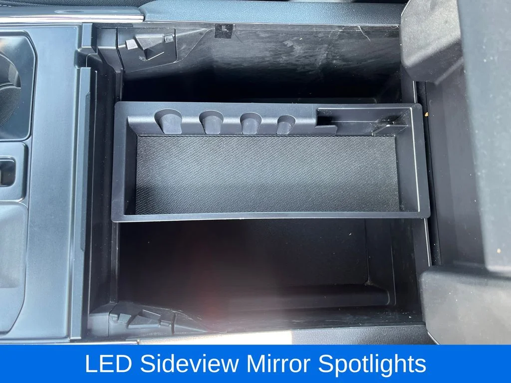 Used 2023  Ford XLT image 31