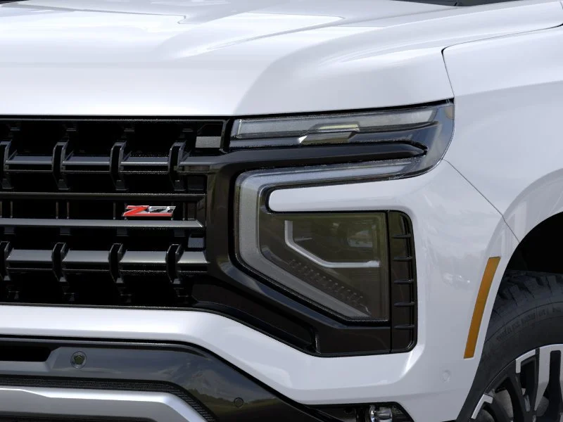 2026 Chevrolet Suburban Z71 - Photo 10