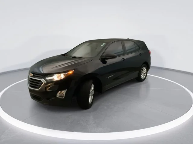 Used 2020 Blue Chevrolet LS image 2