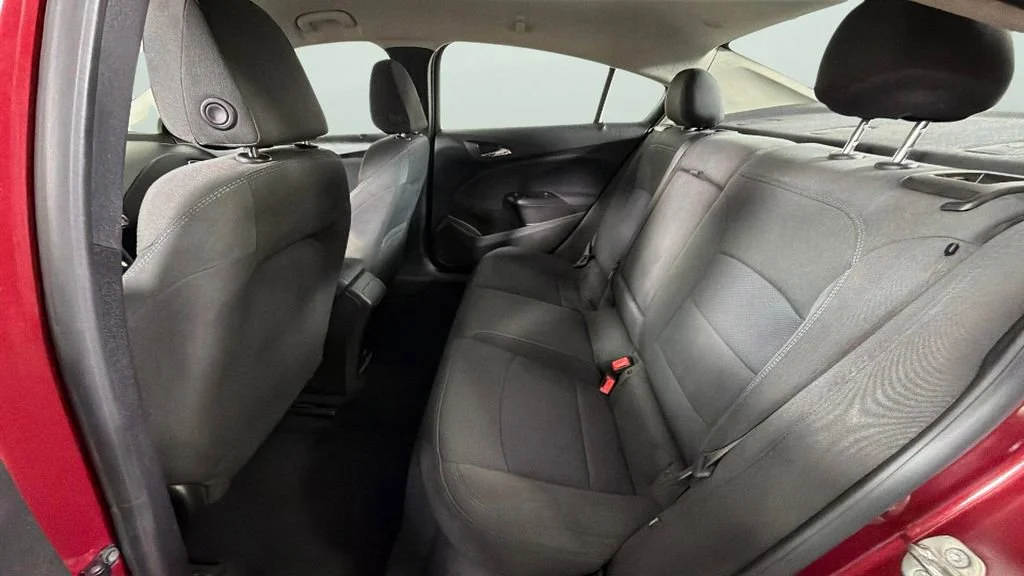 Used 2017 CAJUN RED TINTCOAT Chevrolet LT image 25