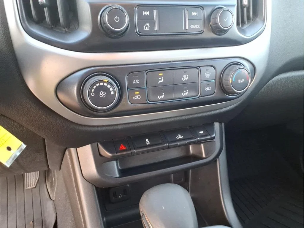 Certified Used 2022 White Chevrolet LT image 28