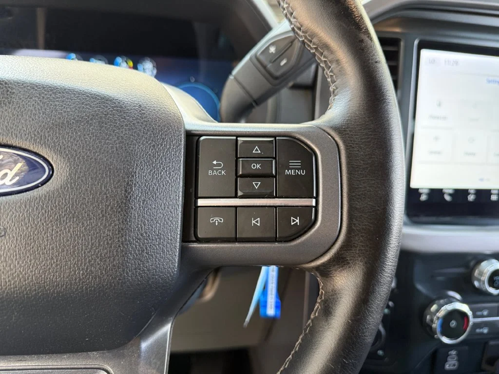 Used 2025 Black Ford XLT image 25
