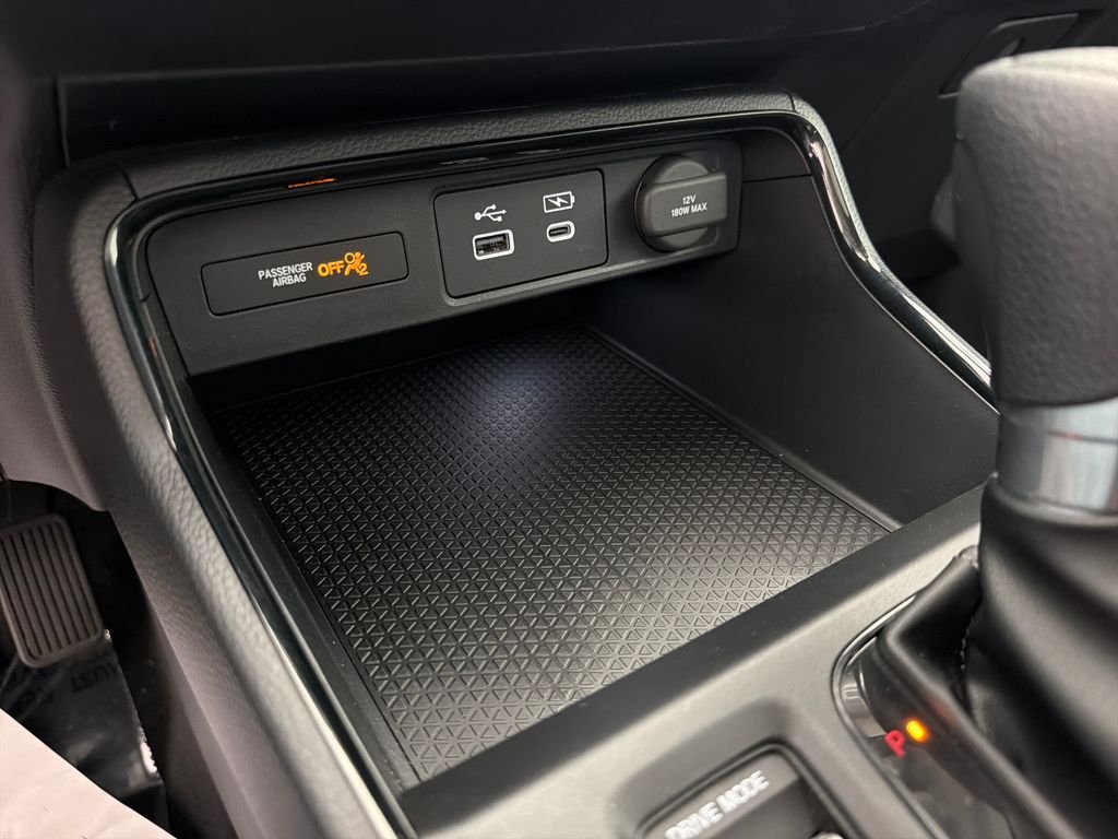 Used 2025  Honda EX image 24