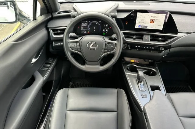 Certified Used 2025 White Lexus 300h image 17