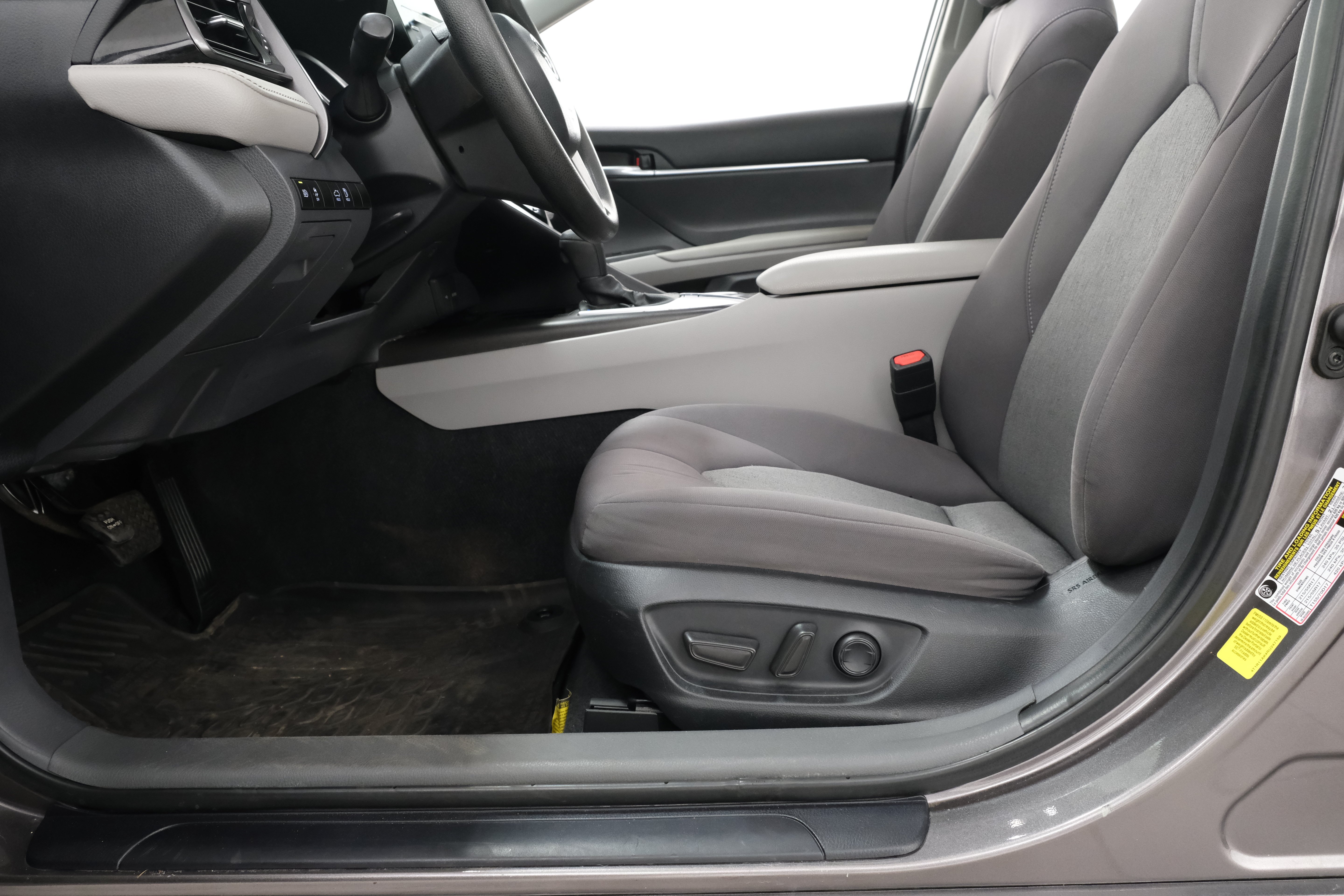 Certified Used 2024 Predawn Gray Mica Toyota LE image 30