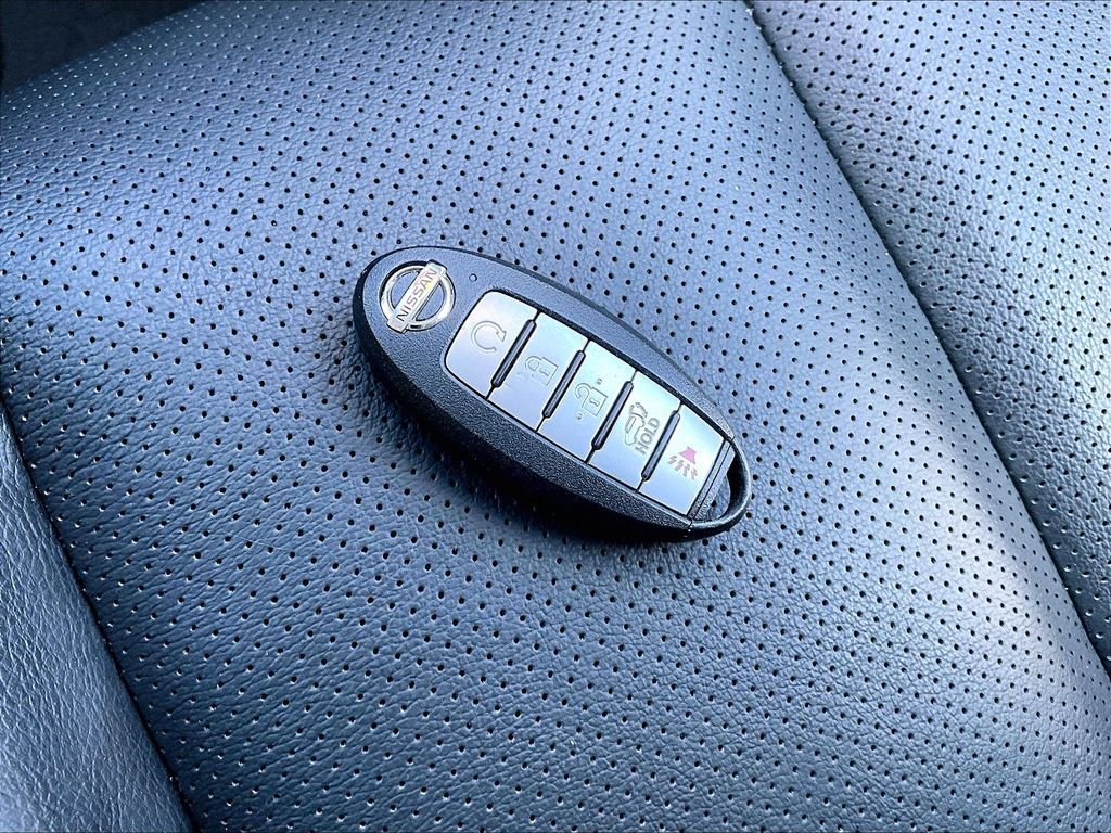 Certified Used 2021 Black Nissan SL image 28