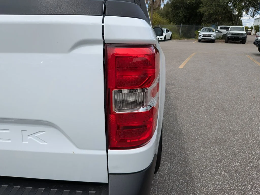 New 2026 Oxford White Ford XL image 11