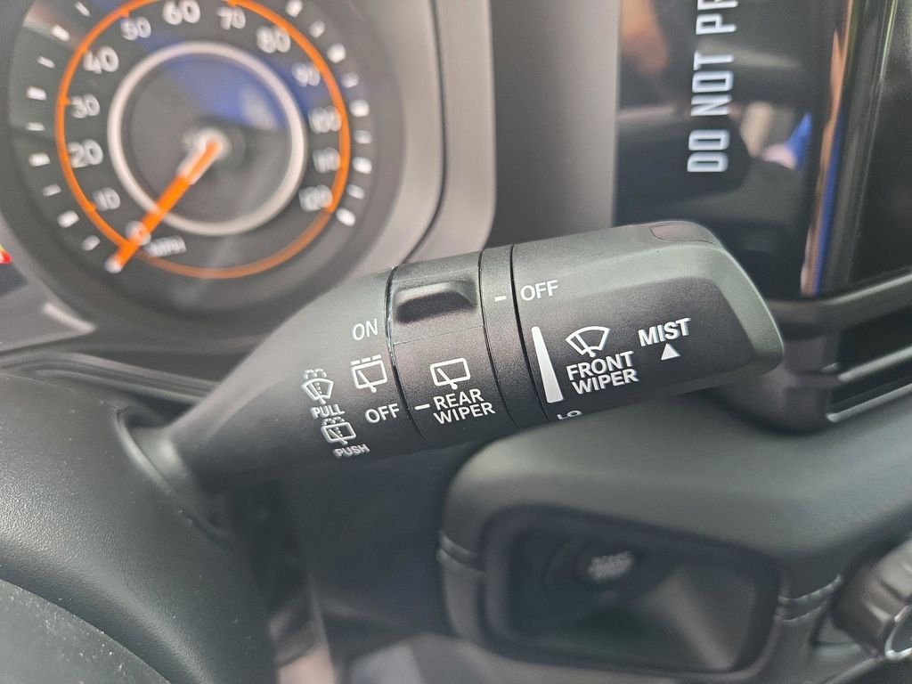 2025 Jeep Wrangler 4-Door Sahara - Photo 26