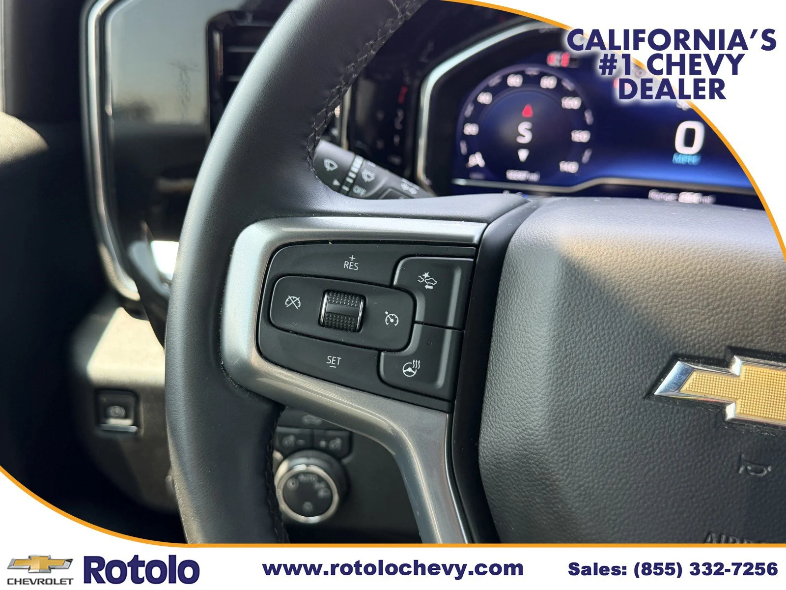 Used 2025 Summit White Chevrolet LT image 24