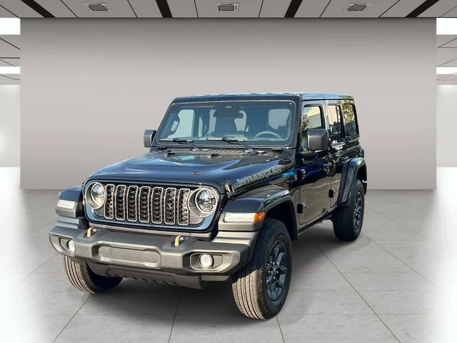 New 2026 Black Clear-Coat Exterior Paint Jeep 85th Anniversary Edition image 8
