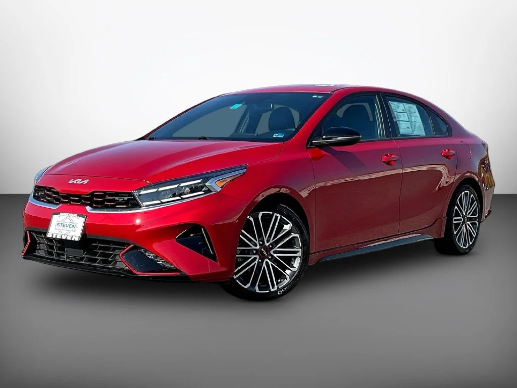 Used 2023 Red Kia GT image 3