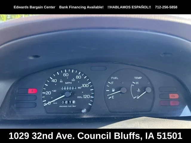Used 1996 Red Nissan GXE image 13