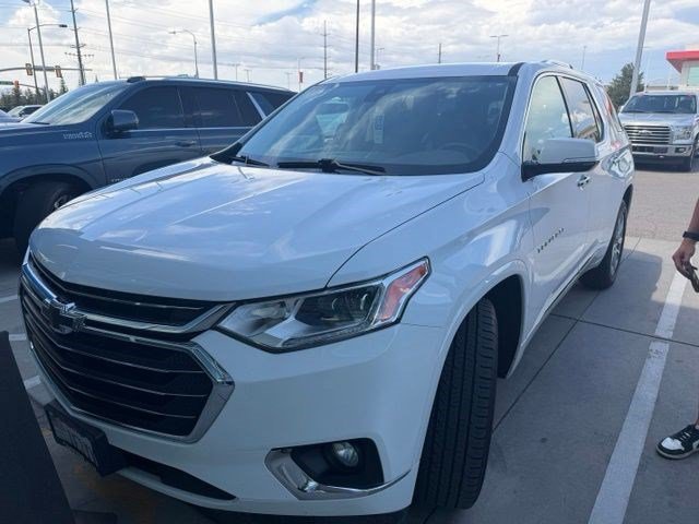 Used 2019 Summit White Chevrolet Premier image 2