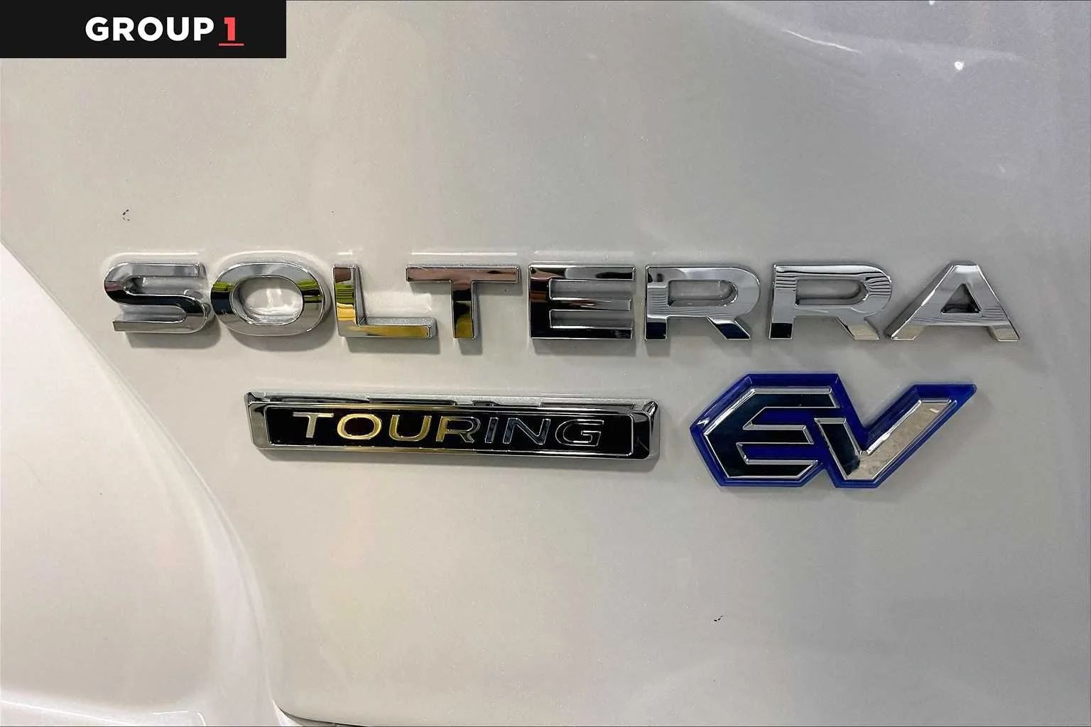 Certified Used 2023 Cosmic White Pearl 2-Tone Subaru Touring image 9