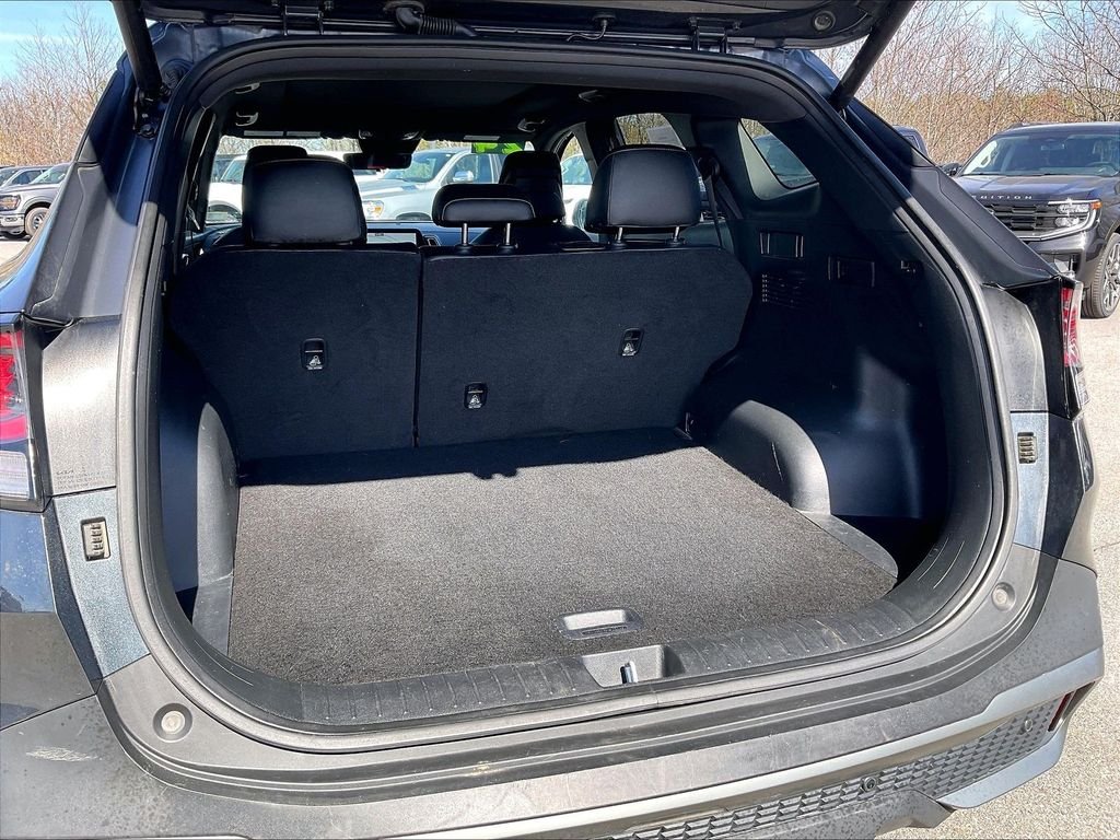Used 2024 Gray Kia X-Line image 35