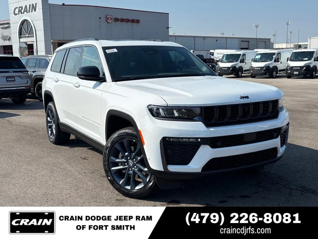 New 2026 Bright White Clear-Coat Exterior Paint Jeep  image 1