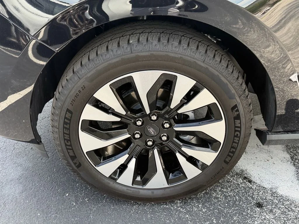 New 2026 Agate Black Metallic Ford Platinum® image 16
