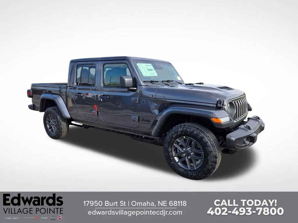 2026 Jeep Gladiator Sport S Auto's photo